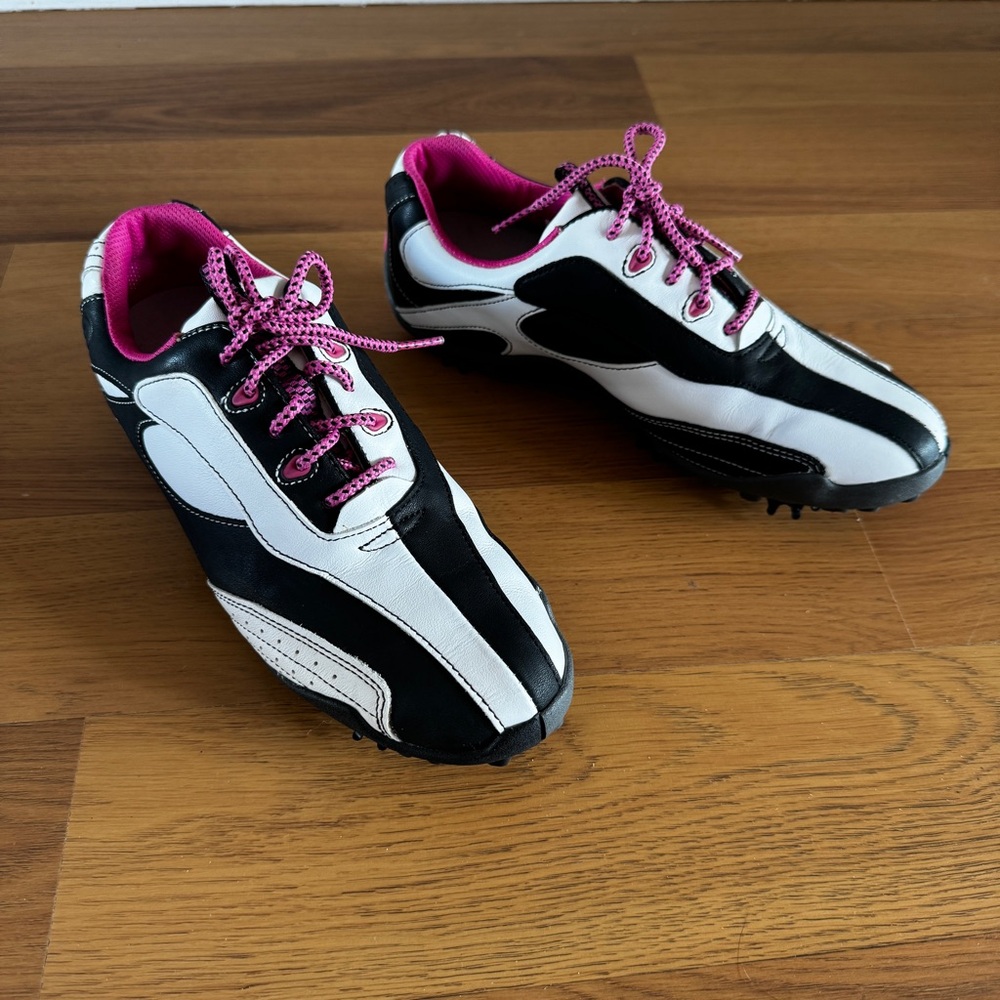 FootJoy FJ LoPro Black & White Striped Women’s Golf Shoes, 7.5 - Ladies Athletic